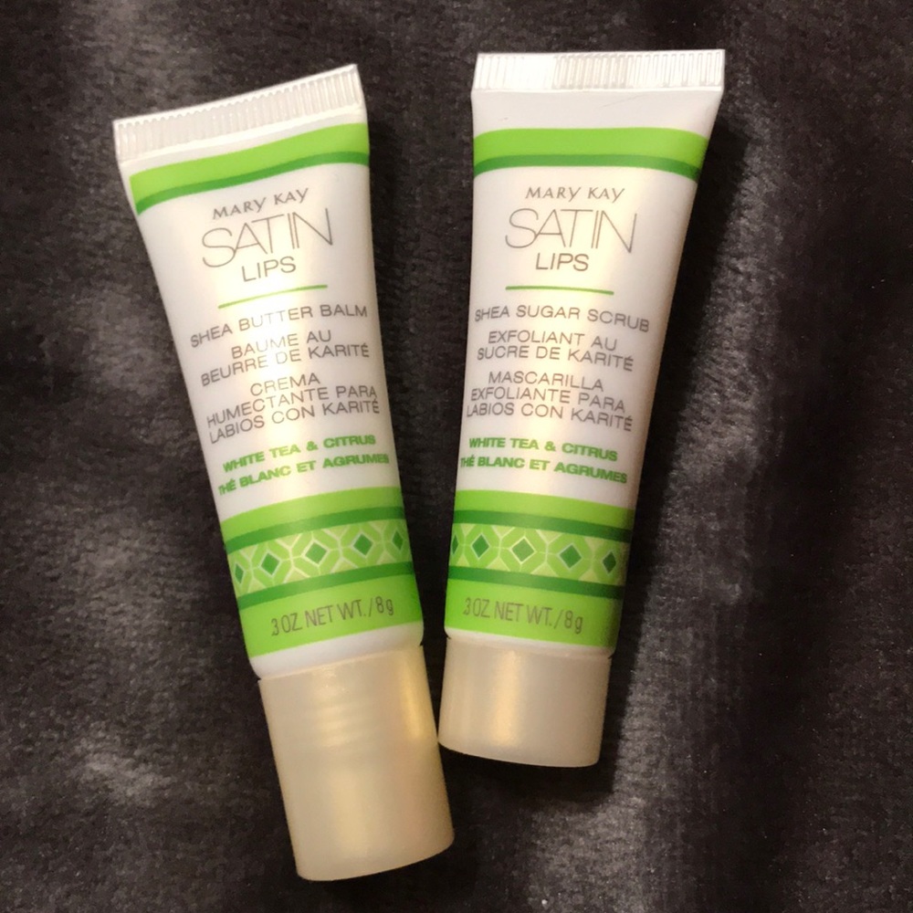Satin lips set